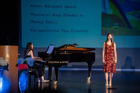 Proslava ob dnevu državnosti in priznanja zlati učenec ter naj prostovoljec 7